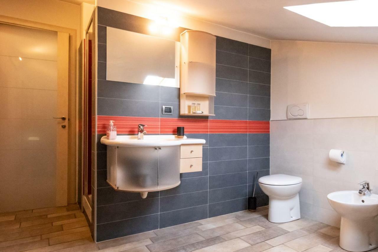 Casa Di Tia Apartment Aosta Ngoại thất bức ảnh