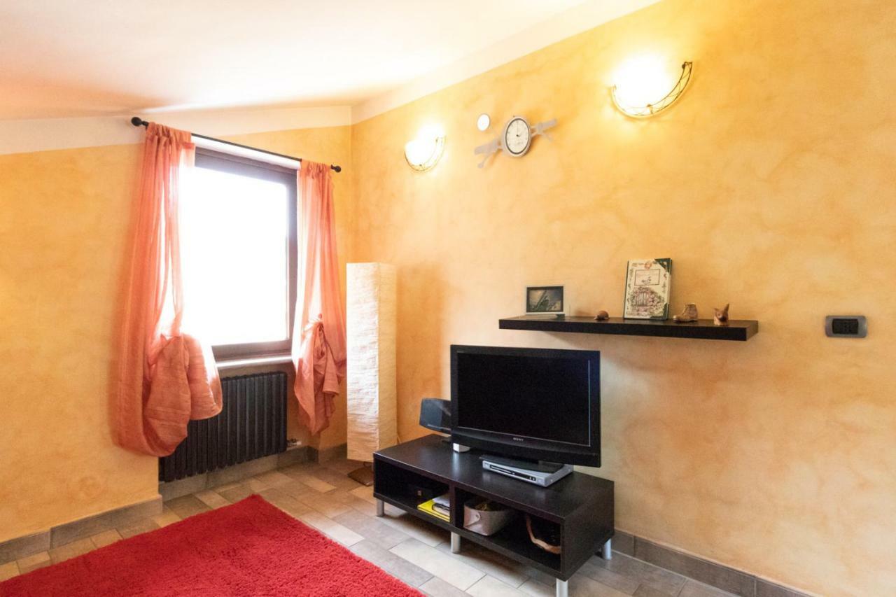 Casa Di Tia Apartment Aosta Ngoại thất bức ảnh